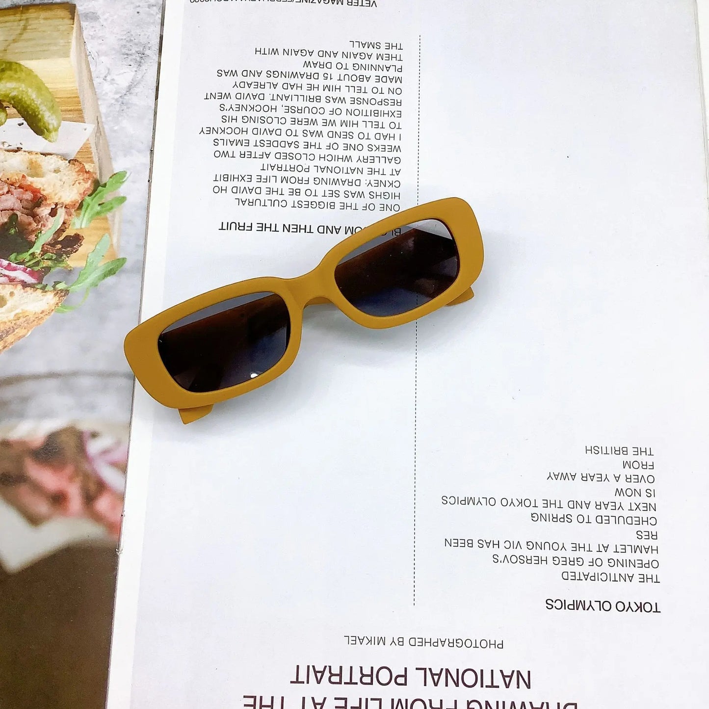 Kids Vintage Rectangle Sunglasses – UV400 Retro Eyewear for Girls & Boys