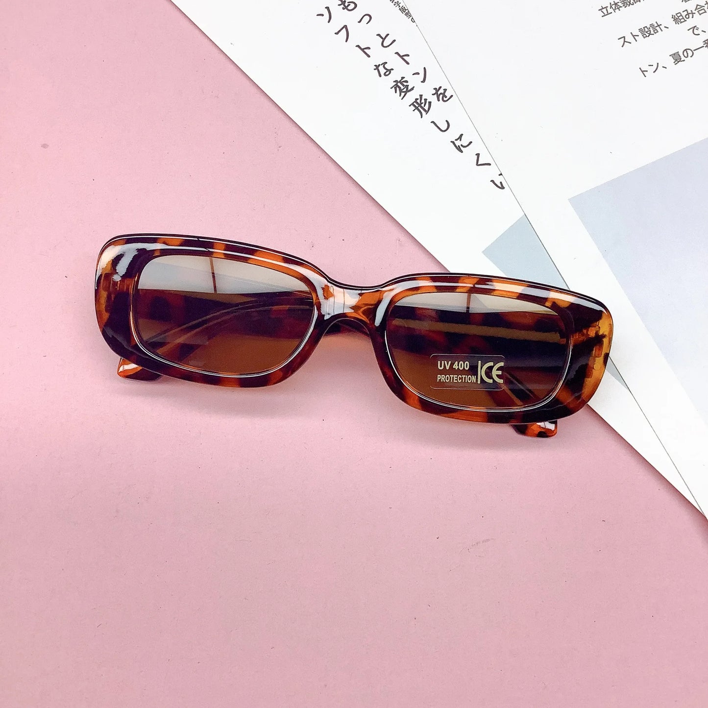 Kids Vintage Rectangle Sunglasses – UV400 Retro Eyewear for Girls & Boys