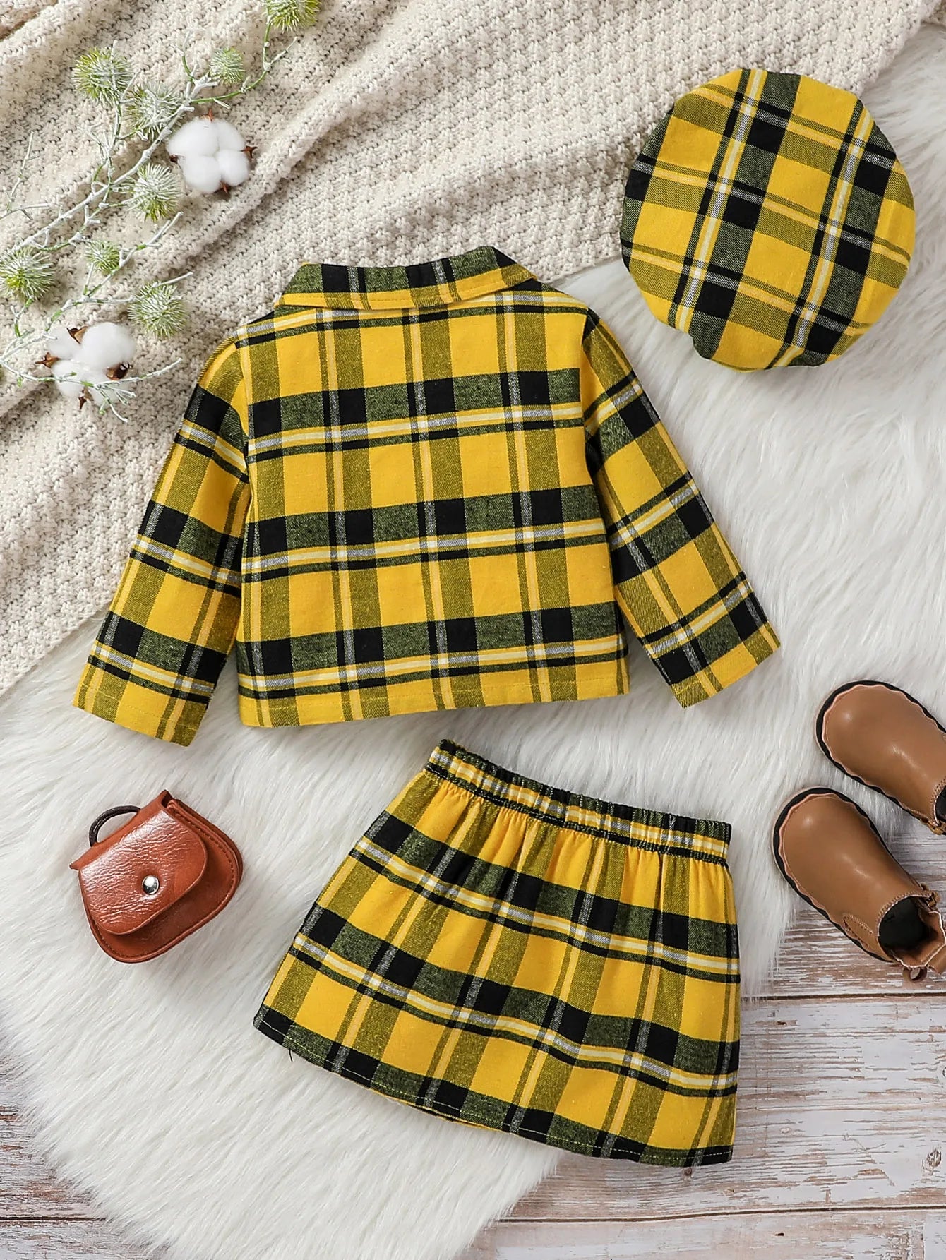 3Pcs Baby Girls Plaid Outfit ā Shirt, Skirt & Hat Set