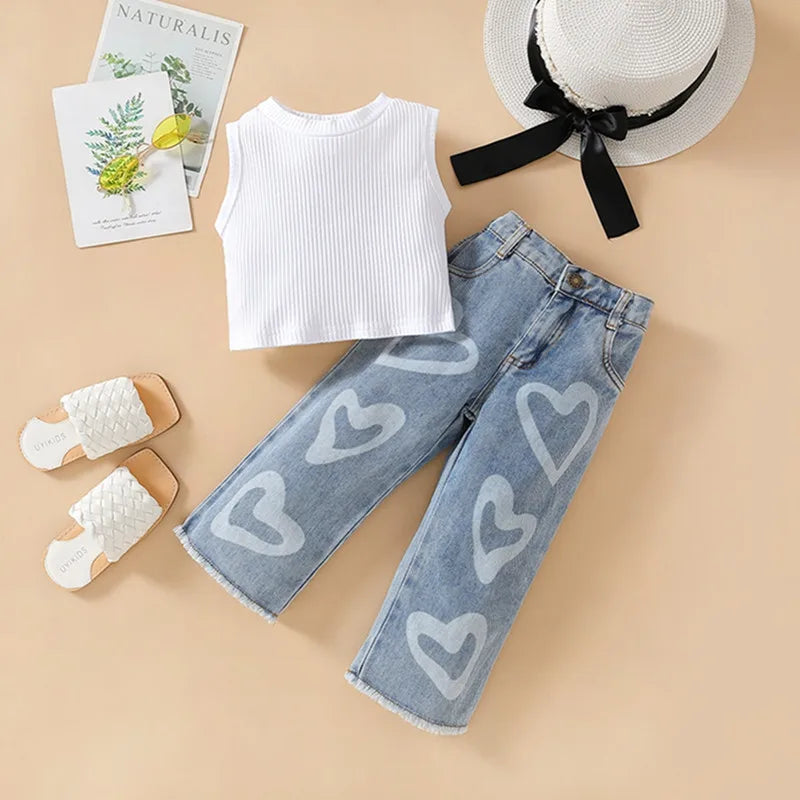 2-Pieces Heart Jeans And Tank Top Outfit