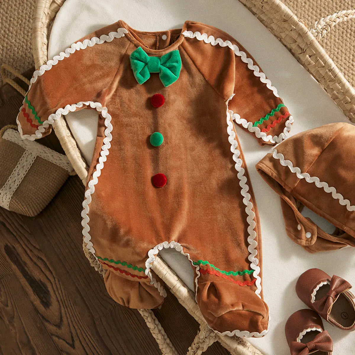 Christmas Newborn Gingerbread Costumes + Hat